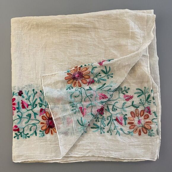 Hand Embroidered Linen Dresser Scarf Table Runner 68x72" Flowers Botanical Vtg - Picture 4 of 5